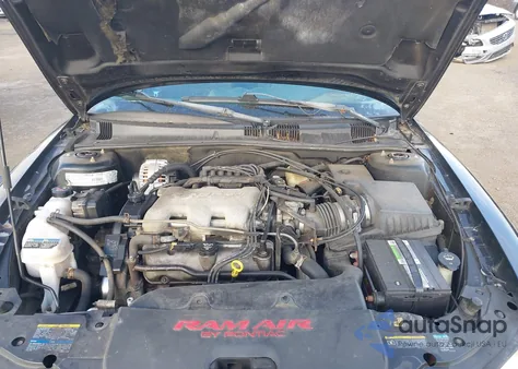 2002 Pontiac Grand Am Gt z USA, uszkodzony, nr VIN 1G2NW52E52M697367